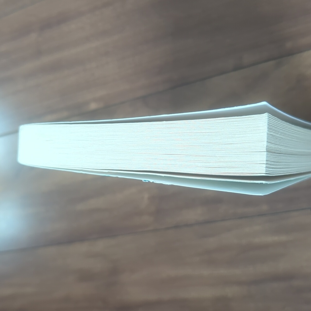 The Scent Keeper Book - Picture 7 of 8